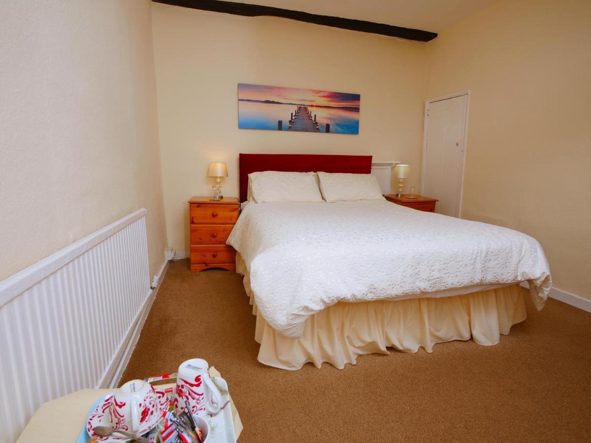 The Five Bells, Eastry 3* Sandwich